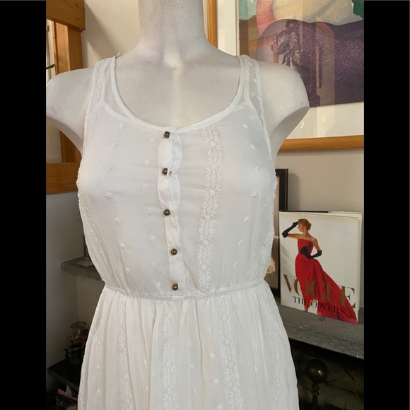 Forever 21 Sheer White Maxi Dress - Picture 6 of 12